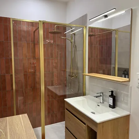 Apartment T2 Cosy - Fibre - Parking Gratuit Reims